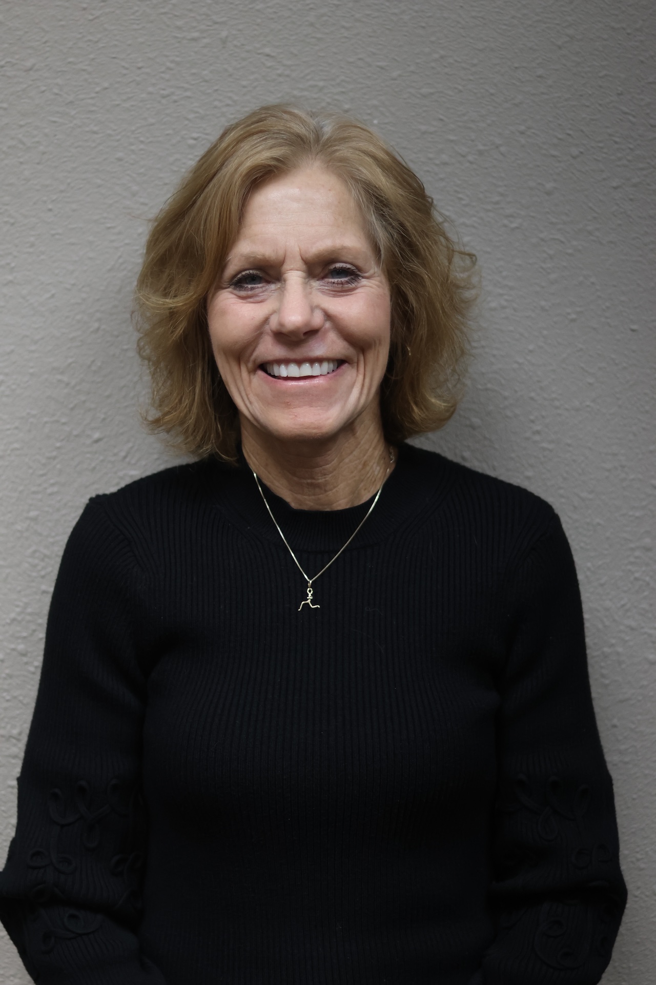 2025 – Headshot – Julie Bosch